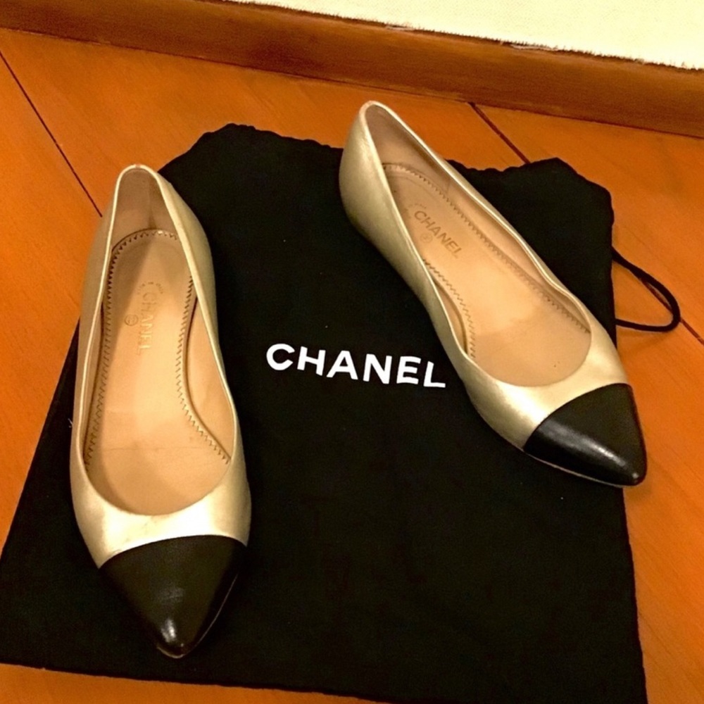 Chanel Ballerina Flats Gold/Black Sz 36.5